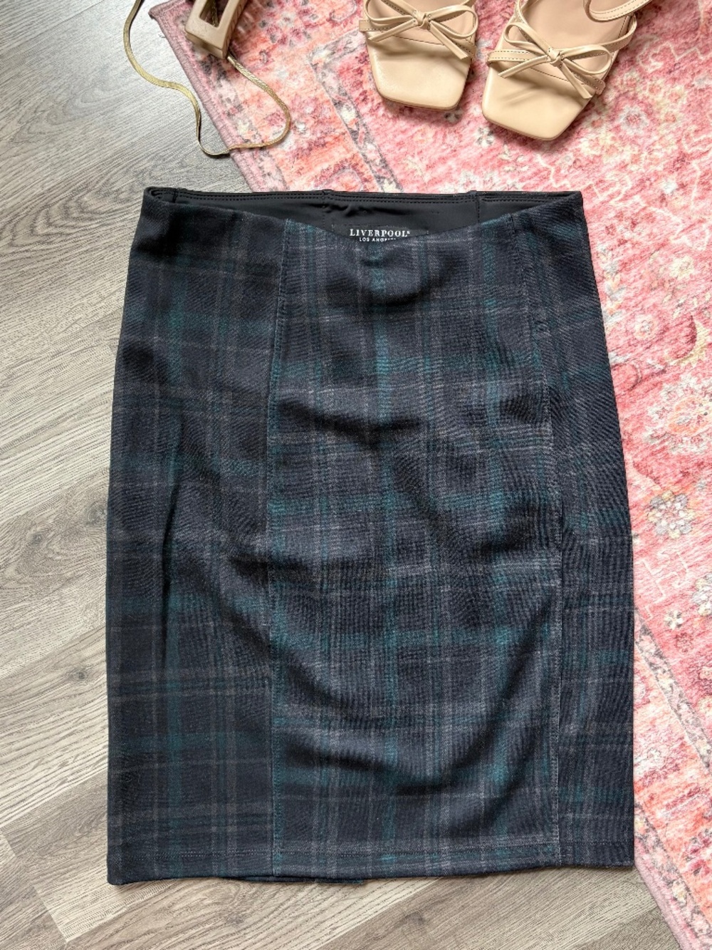 Liverpool Los Angeles | Plaid Pencil Skirt | Black Evergreen | 2P